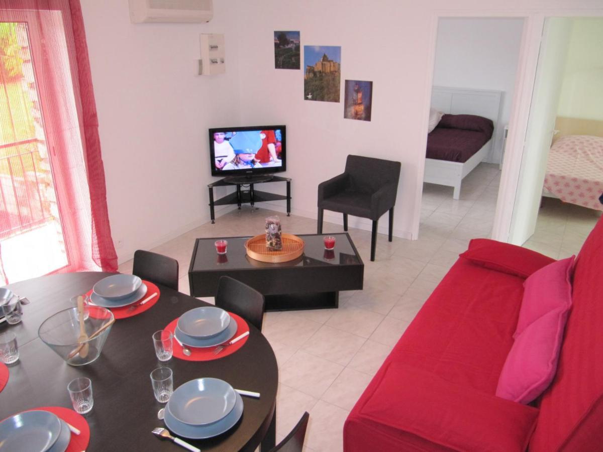 Sandre, Fish And Gites Lanzac Extérieur photo
